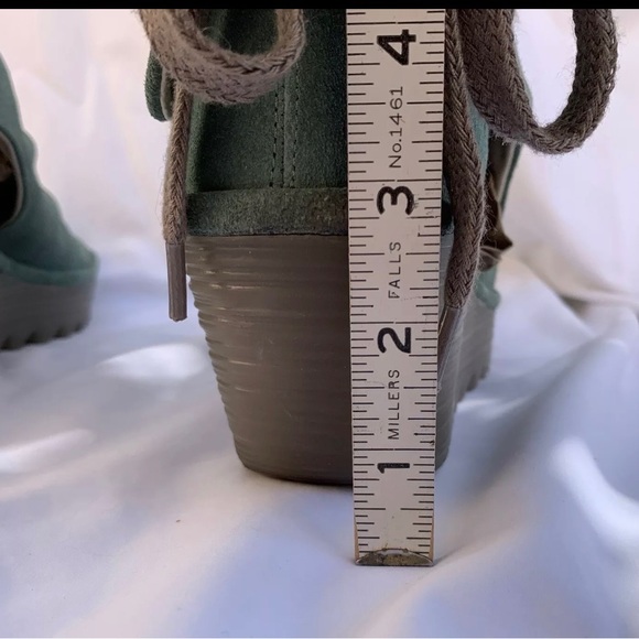 Fly London Green Yema peep toe Ankle Suede Wedges sz 38 (7.5) - Picture 5 of 8